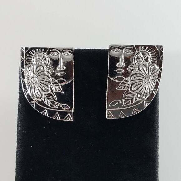 Vintage Laurel Burch Blossoming Woman Earrings, Rhodium Plated, 1990s - Picture 9 of 10